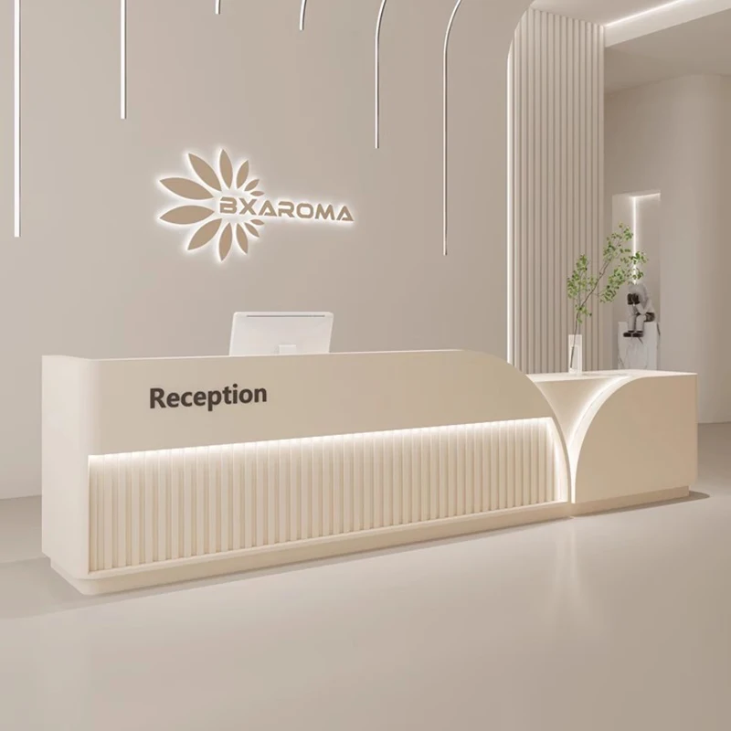 Столешница регистрации в современном стиле касса для салона одежды стойка