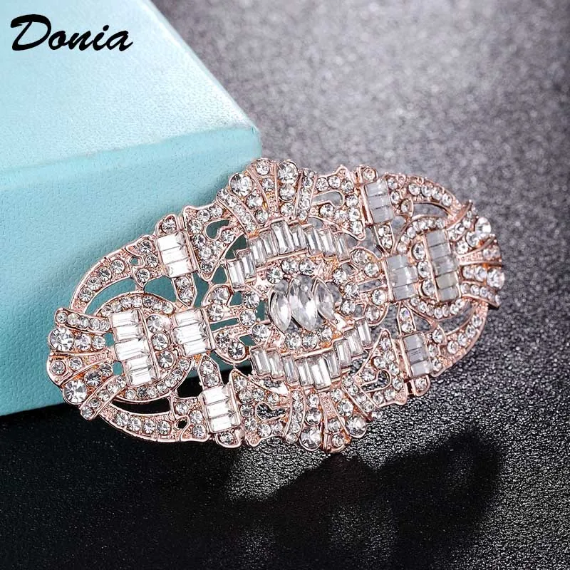 

Donia Jewelry Retro Alloy Inlaid Rhinestone Brooch Luxury Geometric Accessories In Europe and America