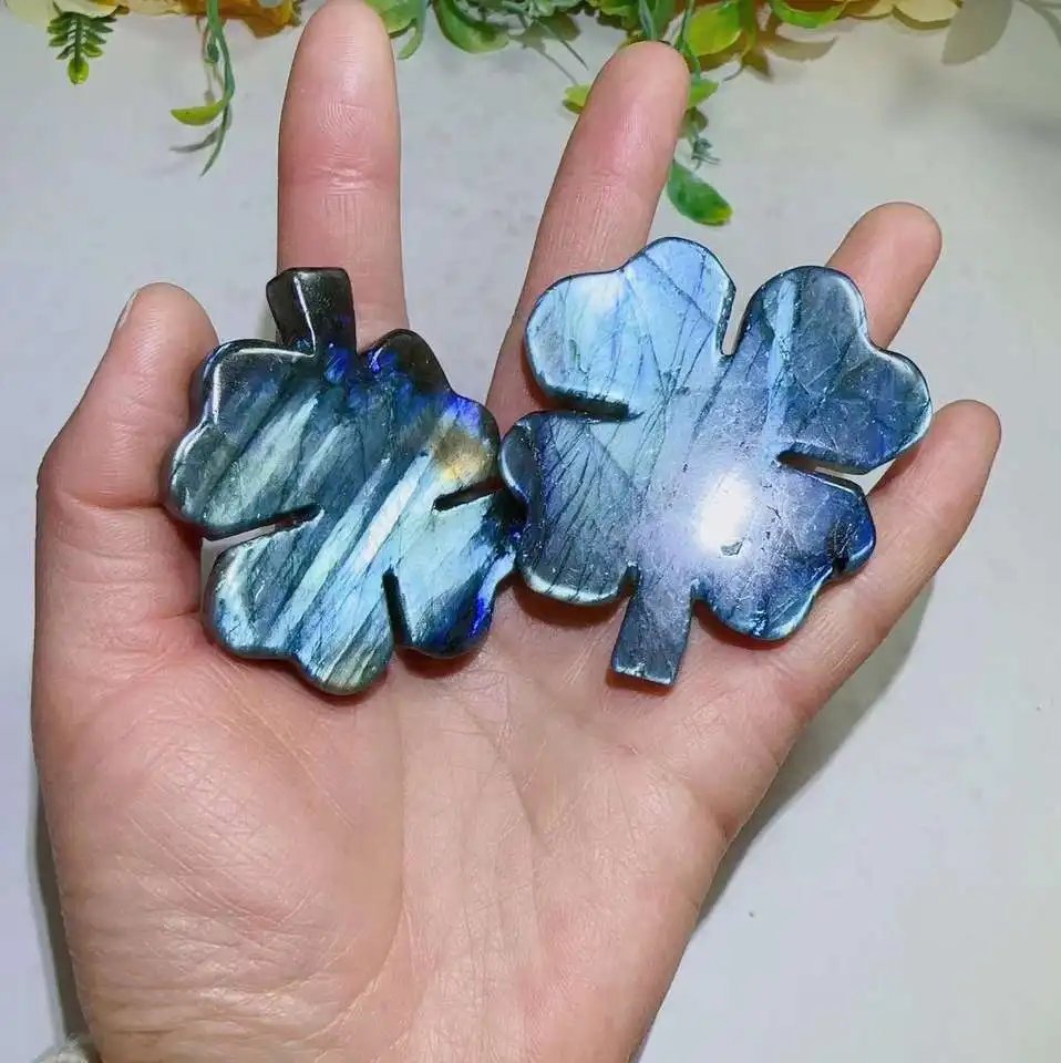 

Flashy Labradorite Crystal Carving Clover Natural Hand Carved Labradorite Stone Crystal Four Leaf Clover
