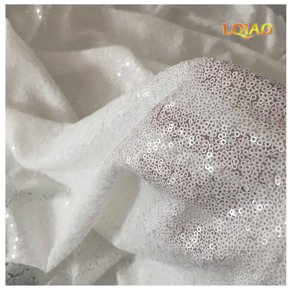 

Скатерть с блестками на заказ, белая, 2,5x5,5 м, 1 шт.