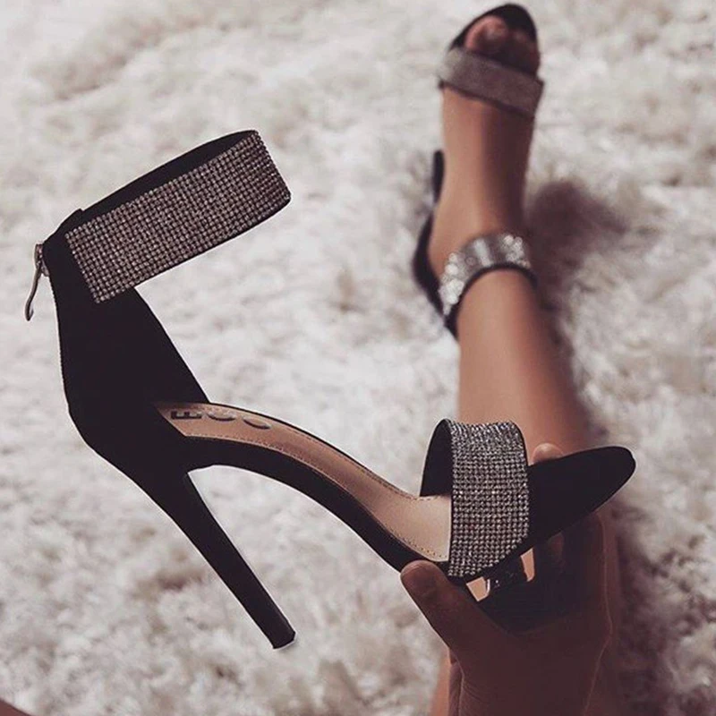 

2021 Summer Sweet Fashion Shoes Rhinestone Decoration Lightweight Nonslip Ladies Fashion Buckle Belt Stiletto Women Sandals