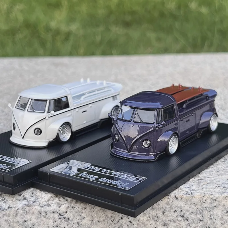 

Lang Feng 1:64 RWB T1 Pickup Pearlescent white /Lavender violet Model Car