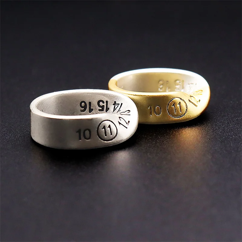 

MM6 Selected Brass Twisted Digital Ring Fashion Personalized Sculpture Retro Style