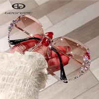 2021 fashion brand design vintage rimless rhinestone sunglasses women men retro cutting lens gradient sun glasses female uv400