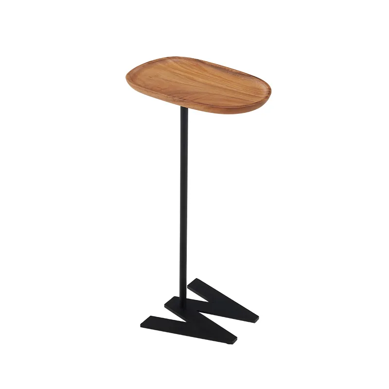 

Мини-кухня узкий угловой стол Гостиная диван маленький стол может быть тронут искусственный роскошный балкон журнальный столик