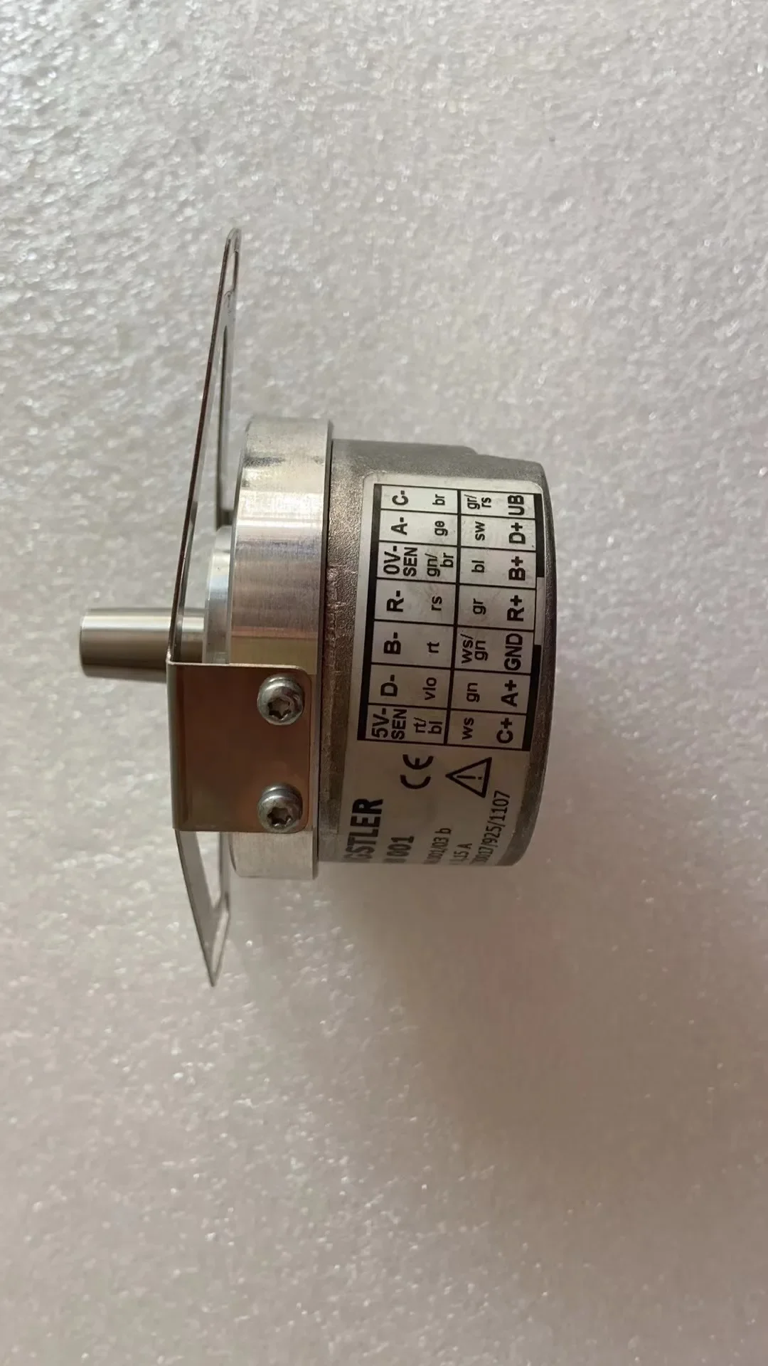 HENGSTLER 0 548 001 S12-2048.001 Б/у энкодер протестирован нормально