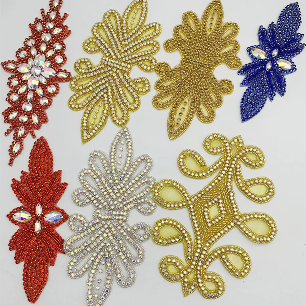 Золотистые/серебристые разноцветные патчи