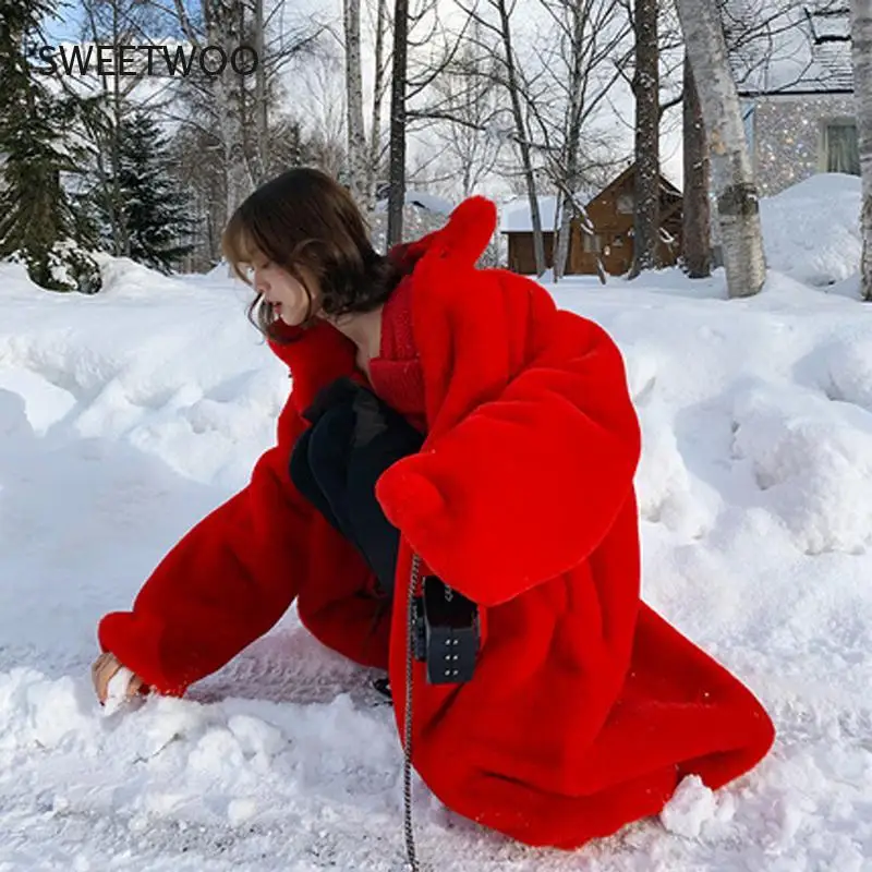 Oversized Red Thick Warm Soft Fluffy Faux Fur Coat Women 2021 Raglan Long Sleeve Long Fur Coats for Winter Contracted Slim Fresh