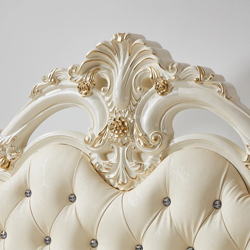 Дворцовая двуспальная эстетичная кровать из массива дерева кожаная европейская