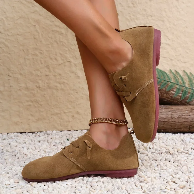 Новинка весны 2024 женские туфли на плоской подошве модные с круглым носком легкие