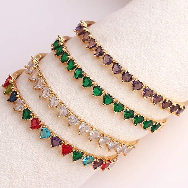 

Женский браслет в стиле хип-хоп, золотистый Радужный Браслет в форме сердца с фианитами, украшенный блестками, 5A Фианитами, 2022