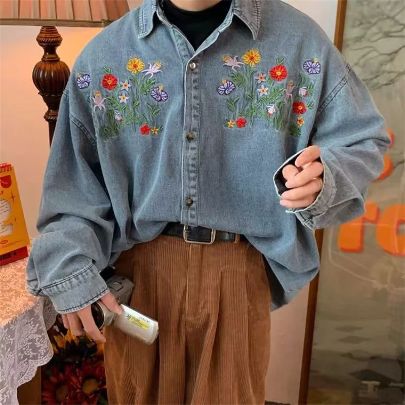 

Retro Giraffe Embroidered Flower Denim Shirt Men 2022 Autumn Vintage Style Casual Long Sleeve Casual Shirt Women Top Punk Style