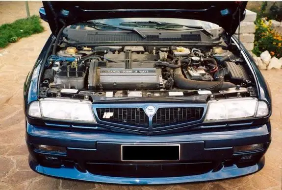 Газовые стойки капота для Lancia Delta MK2 1993-1999 гг. передний капот модифицированный