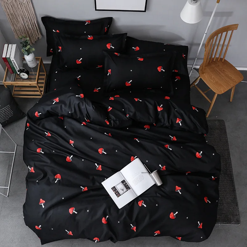 

3/4pcs Super Soft Bed Linings Duvet Cover Cute Bed Sheets Red Mushroom Pattern Bedding Sets Queen Size Bedroom Comforter Set