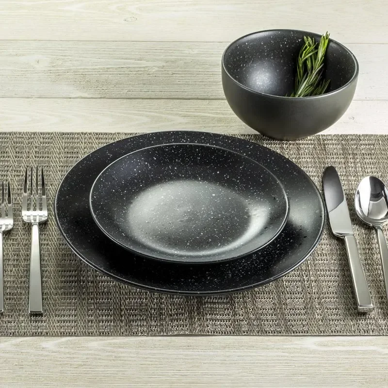 

Maui Black 12 Pc Set RS fv