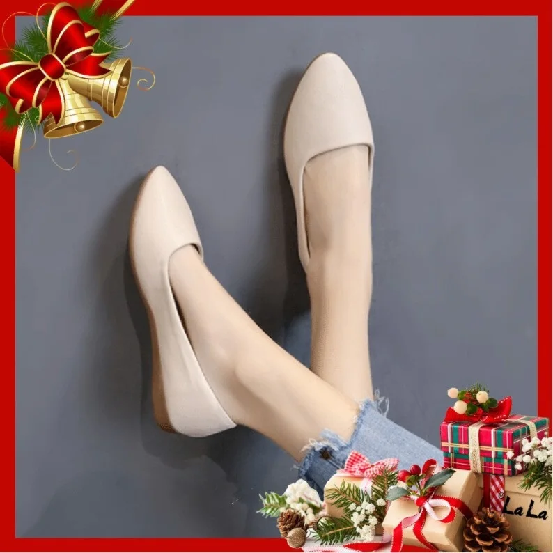 

NEW Fashionable design loafer shoes for ladies (add 1 size bigger )