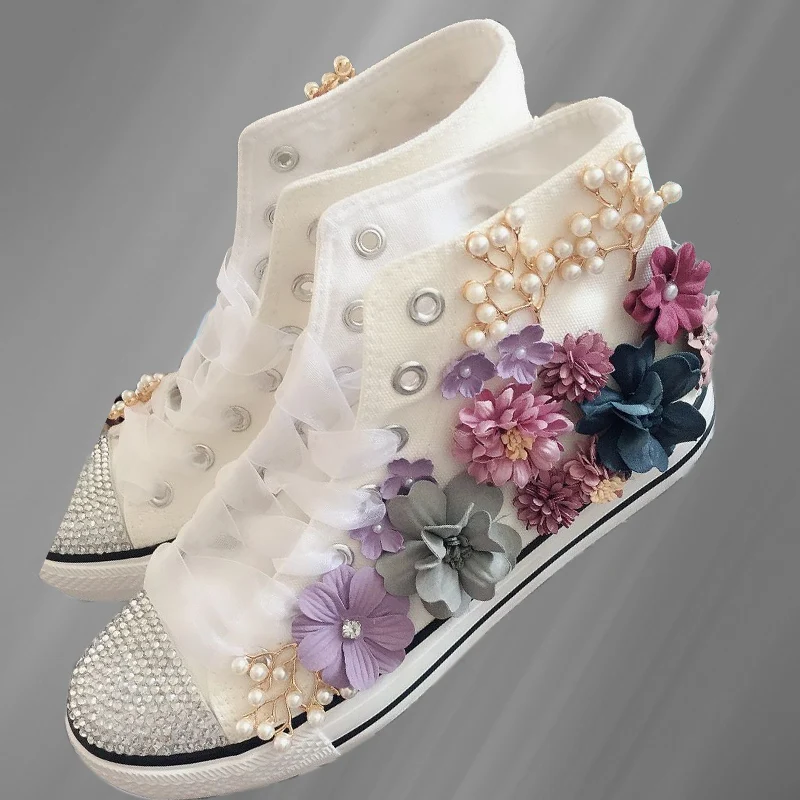 

Handmade custom three-dimensional flower beaded high-top canvas shoes fashion niche casual walking shoes large size 35-44