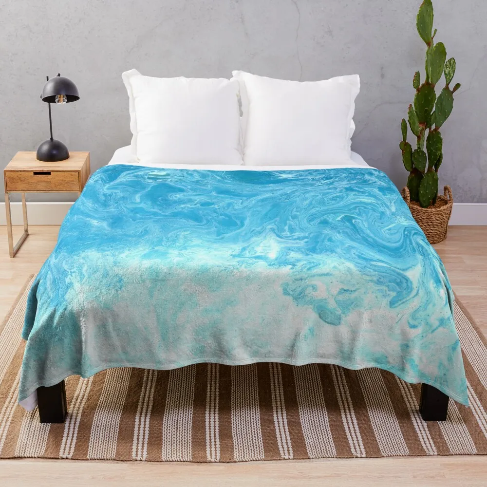 Траттвива покрывало. Trattviva траттвива. Так приятно укрывала бирюзовым одеялом. Покрывало на кровать бирюзового цвета. Райтон кпб linen alpine 200-220 евро (4 наволочки).