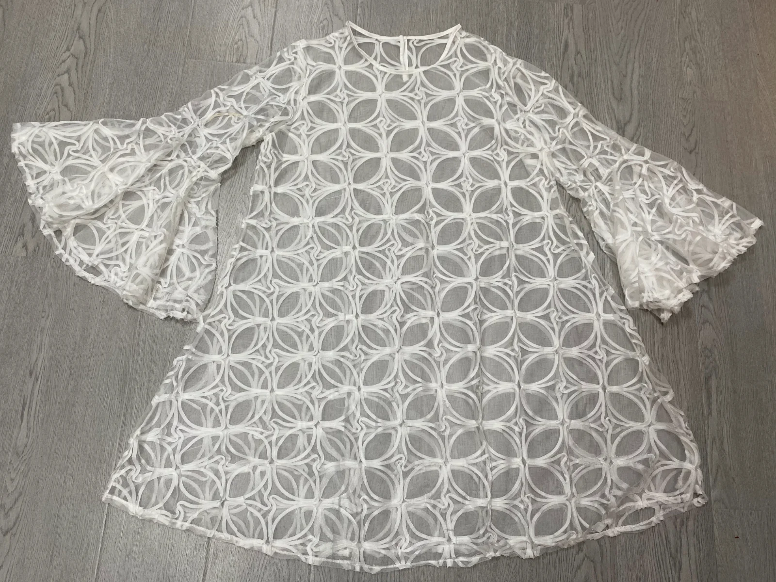 Plus Size Fashion Women Lace Dress Long Sleeve Round Neck Mesh Loose Pullover Elegant Chic Loose Ladies Dress For Summer 2023