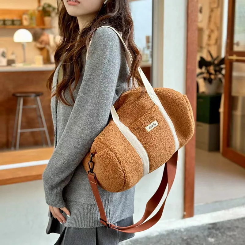 Winter Lamb Wool Shoulder Bag for Women Design Cylinder Shape Ladies Crossbody Bag Fashion  Faux Fur Soft Warm Handbag 2023