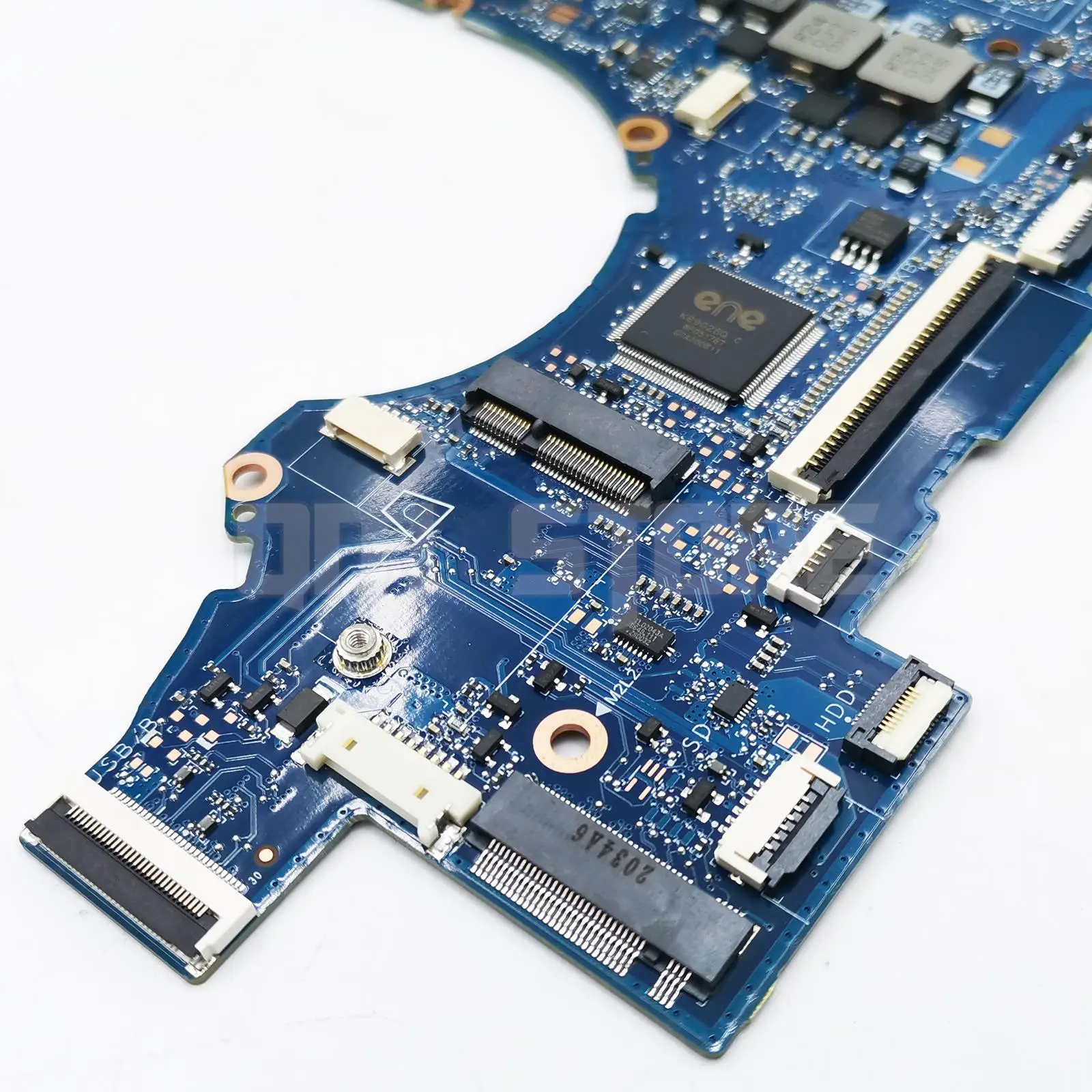 Рисунок 4 - Материнская плата R3 R5 R7 AMD