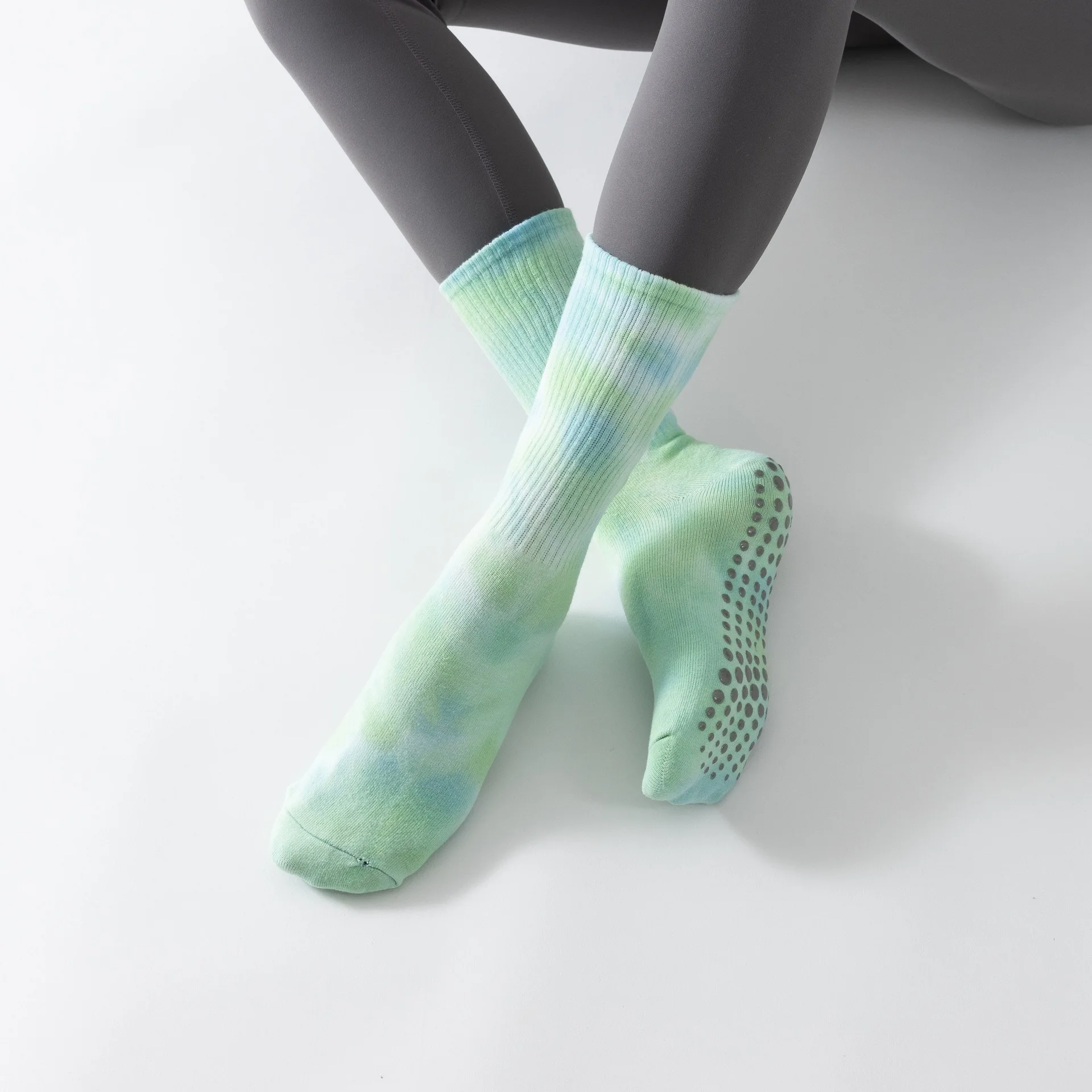 

Fashion Flame Pattern Socks Girls Boys Streetwear Fire Skateboard Cotton Hip Hop Brand Harajuku Socks Men Street Dance Sock