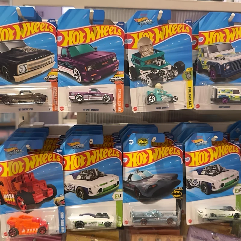 Фото Hot Wheels 2024-Q Cobra Bugatti Bolide Shelby Porsche Bumblebee Ford Mustang Dark Tesla Cybertruck Литая под давлением модель игрушки C4982 подарки №1