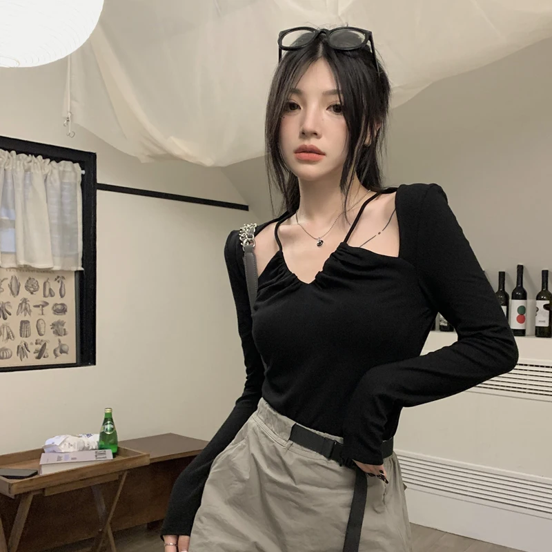 

Women Short Style Slim Sexy Fleece T-shirt Female 2022 Spring Autumn Fashion Long Sleeve V neck Strapless Tops Tee Shirt Femme