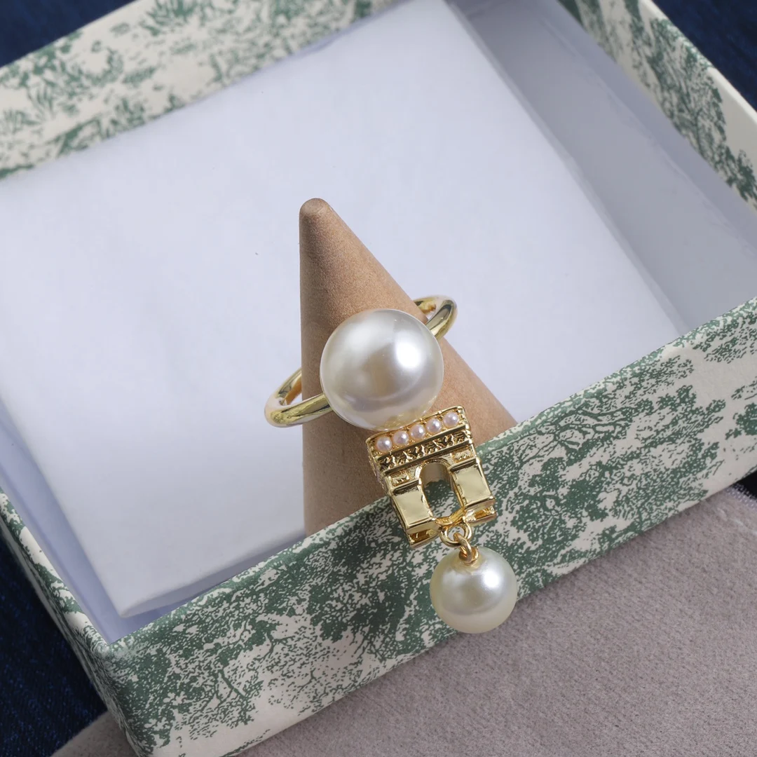 

European and American Fashion Triumphal Arch Pearl Open Ring