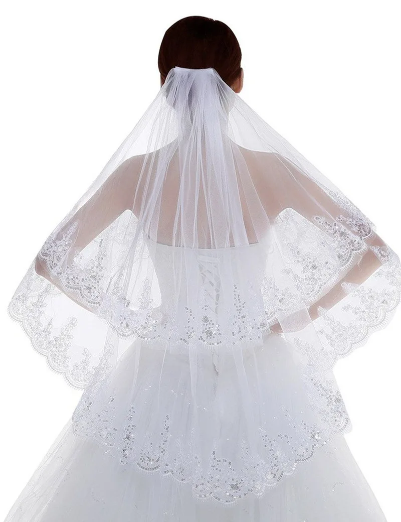 

Bridal Veil Sequins Luxury Veil Appliques Lace Edge Short Wedding Veils with Comb 2023