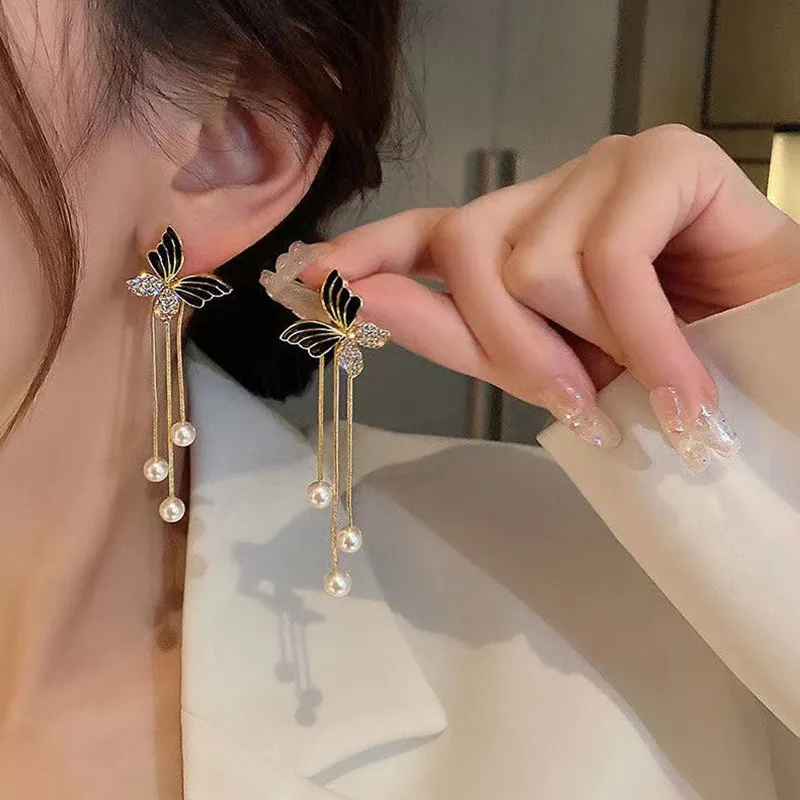 

New Rhinestone Butterfly Pearl Chain Tassel Earrings Personality Fashion Earrings Women's Wedding Jewelry Birthday Gifts