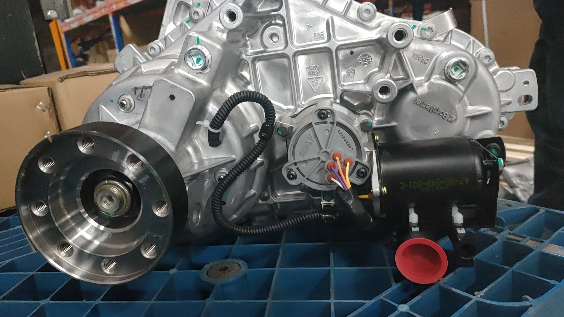 Высококачественные автозапчасти оптовая продажа трансмиссия 4x4 автомобильный