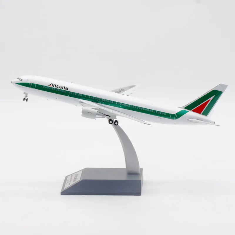 

Коллекционная модель самолета Alitalia, модель самолета 27 см, масштаб 1/200
