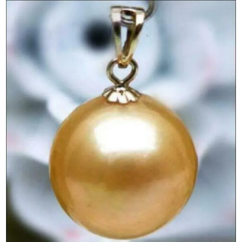 

Golden AAA 12-13 mm Natural 14k Dold Pearl South Sea Pendant Full Diamond
