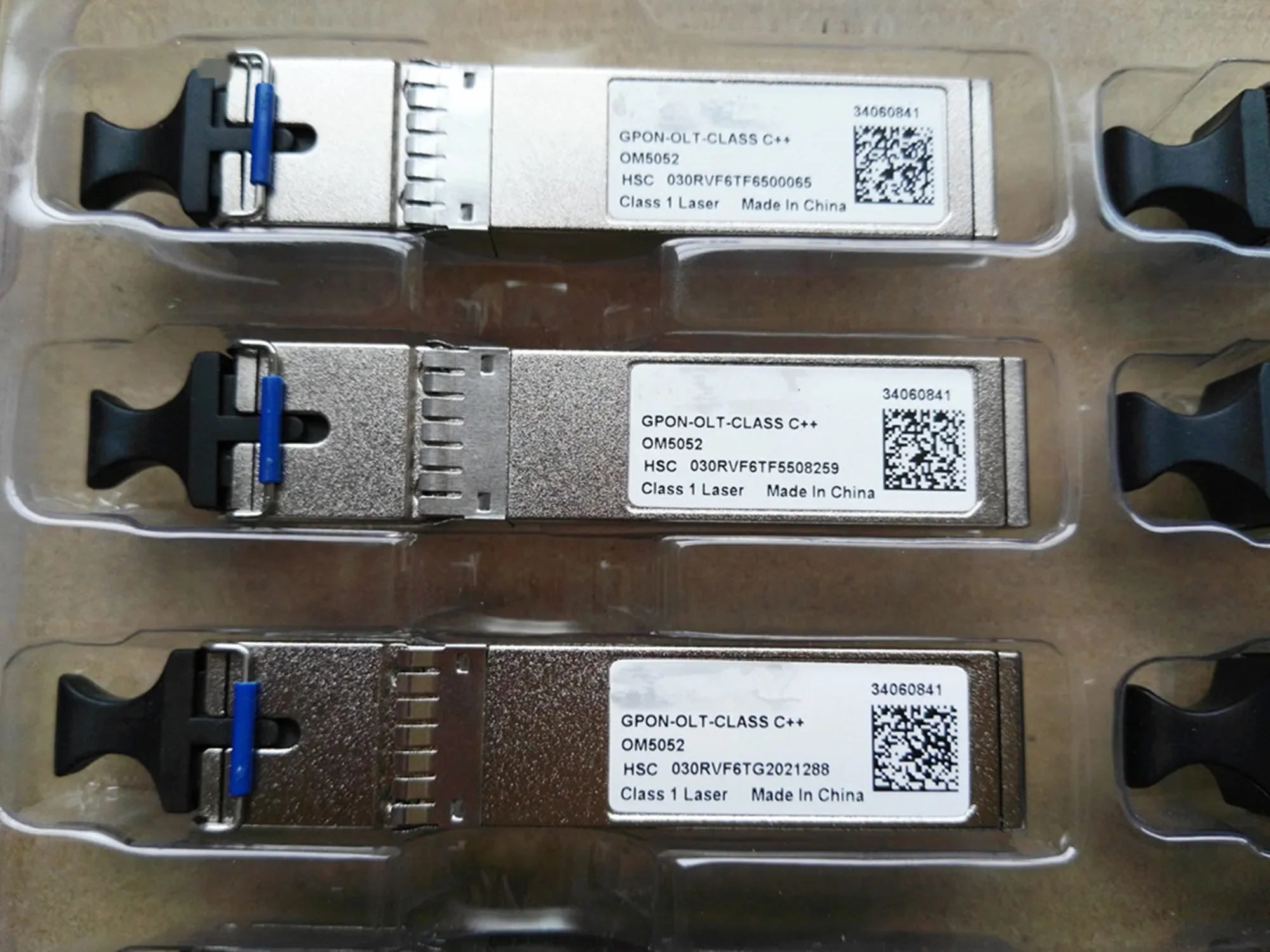 Фото Оригинальный новый оптоволоконный модуль C++ SFP Gpon SFP Olt SC SFP GPON-OLT-CLASS 34060841 OM5052 7,5 дБ для Gigabit Gpon Olt 5680T 5683 5800 №1