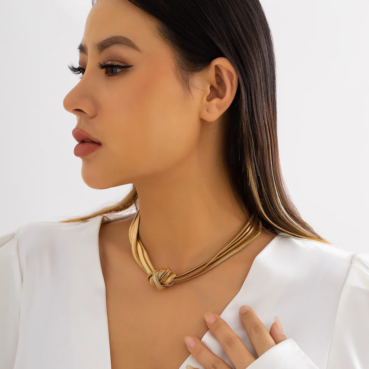 Adornment Sweet Cool Style Personalized Multi layered Layered Necklace Punk Snake Bone Chain Knot Small Group Necklace