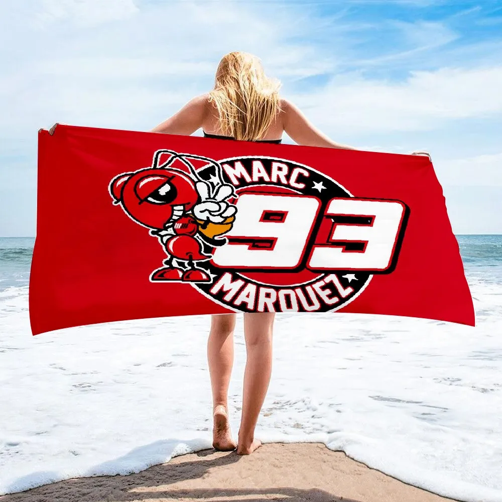 Рисунок 2 - Пляжное полотенце с гоночными машинами