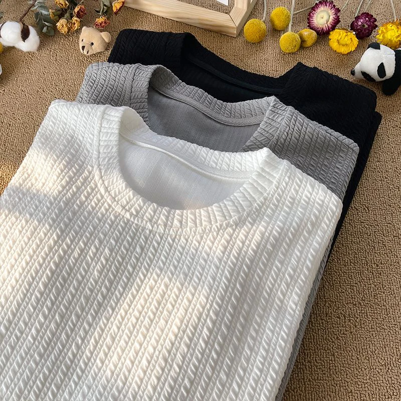 Футболка мужская плиссированная с круглым вырезом и длинными рукавами