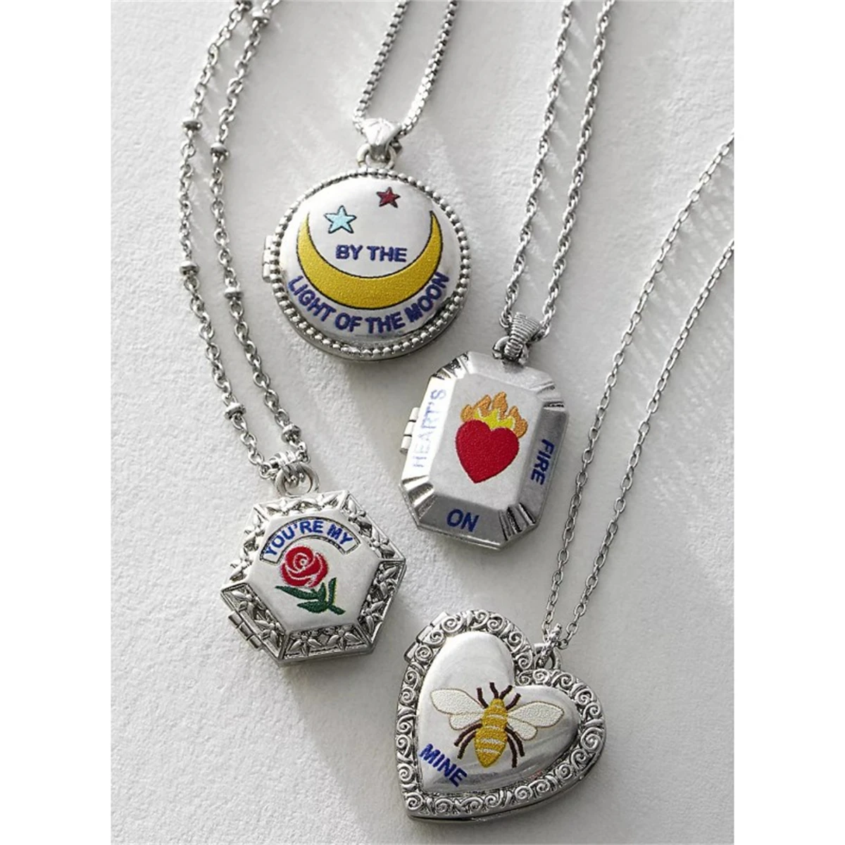 Модное и персонализированное ожерелье в стиле Y2K женское с подвеской виде