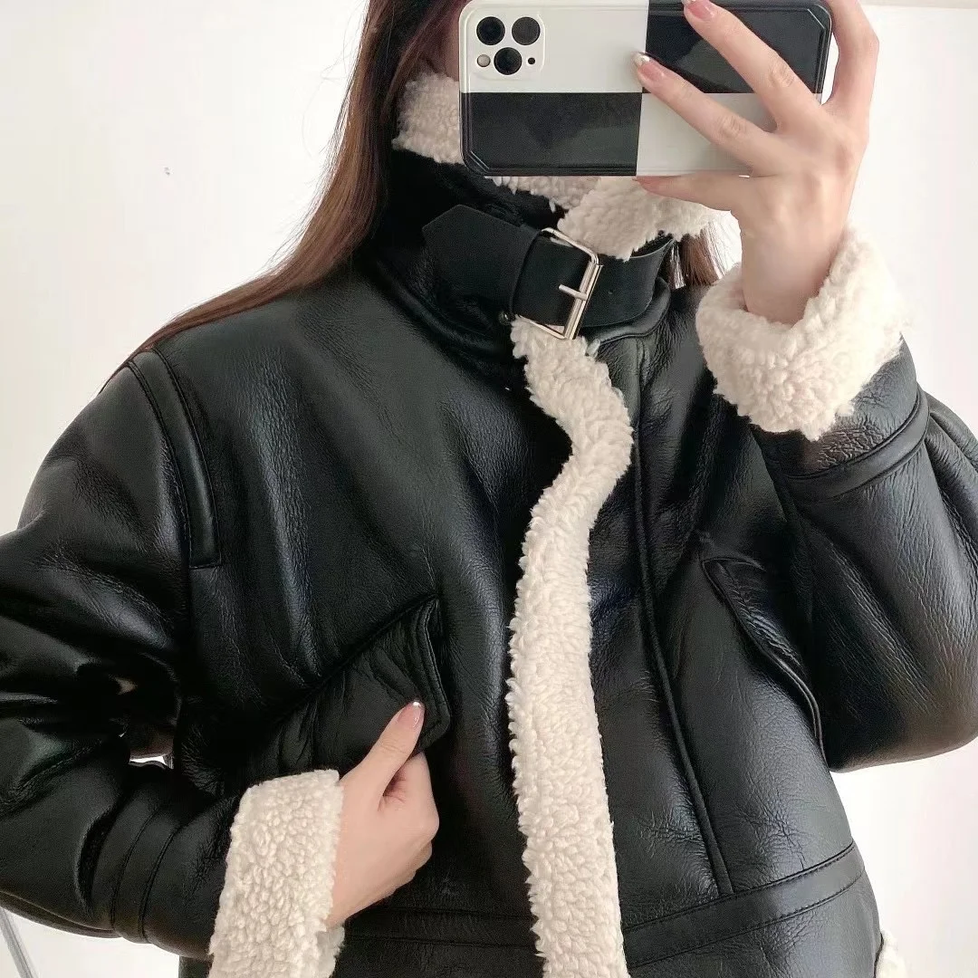 

New Winter Women Streetwear Faux Soft Leather Lamb Fur Jacket Moto Biker Pocket Thick Warm Short Coat Ladies Outwear