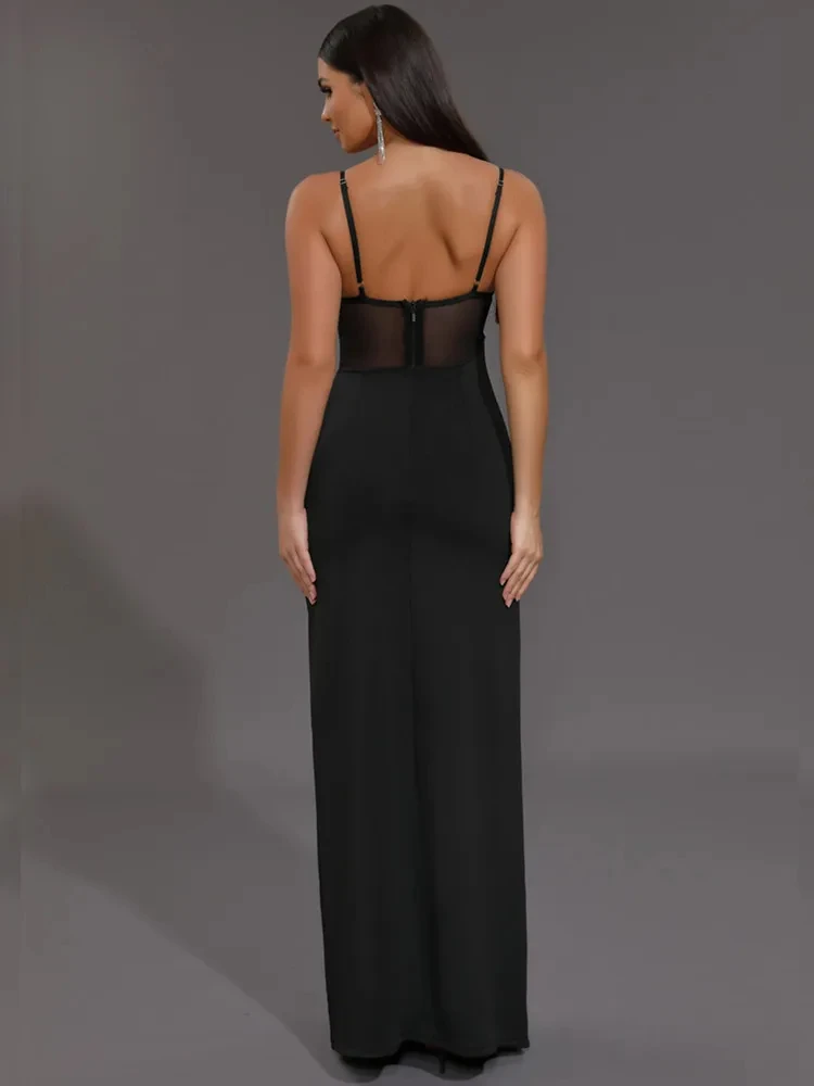 Женское длинное платье с V-образным вырезом черное Облегающее вязаное