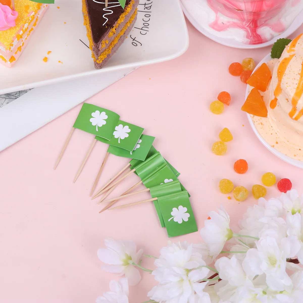 

Cake Decorations Cupcake Picks Toppers Shamrock Party Disposable Paper Cups