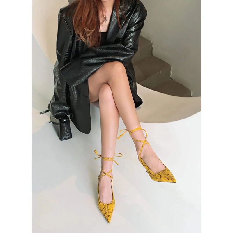 Spring and Summer New Snake Pattern Strappy Pointed Toe Low-heeled Medium-heeled Stiletto High-heeled Shoes Women's Shoes