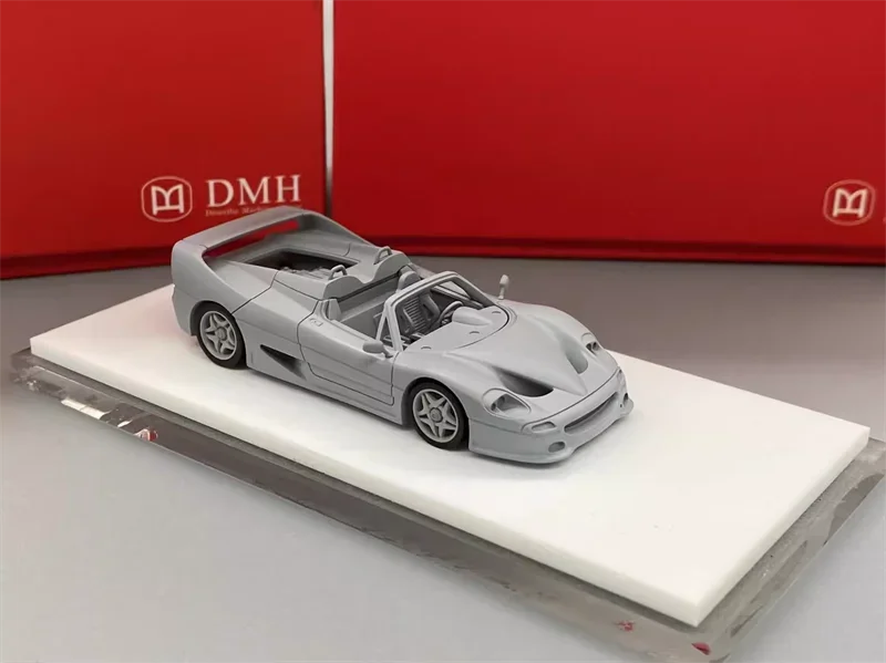 Модель автомобиля из смолы DMH 1:64 F50 Aperta Limited299
