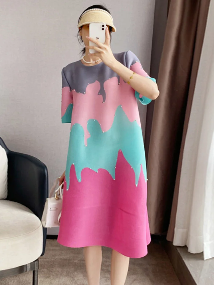 Women Dress Pleated Loose Temperament Patchwork Contrasting Colors Beading O Neck Short Sleeve Folds Dresses 2022 Summer