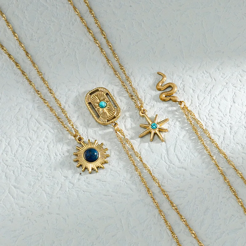 

2022 New vintage agate turquoise lady gold plated necklace, stylish snakelike round square pendant, women's jewelry gifts