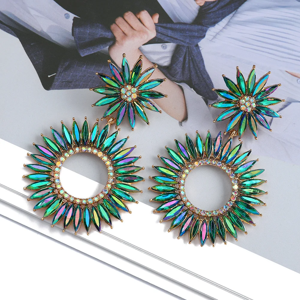 

Fashion Earrings Bohemian Ethnic Style Round Earrings Jewelry Retro Pendant Tassel Colorful Rhinestones Earrings Women Jewelry
