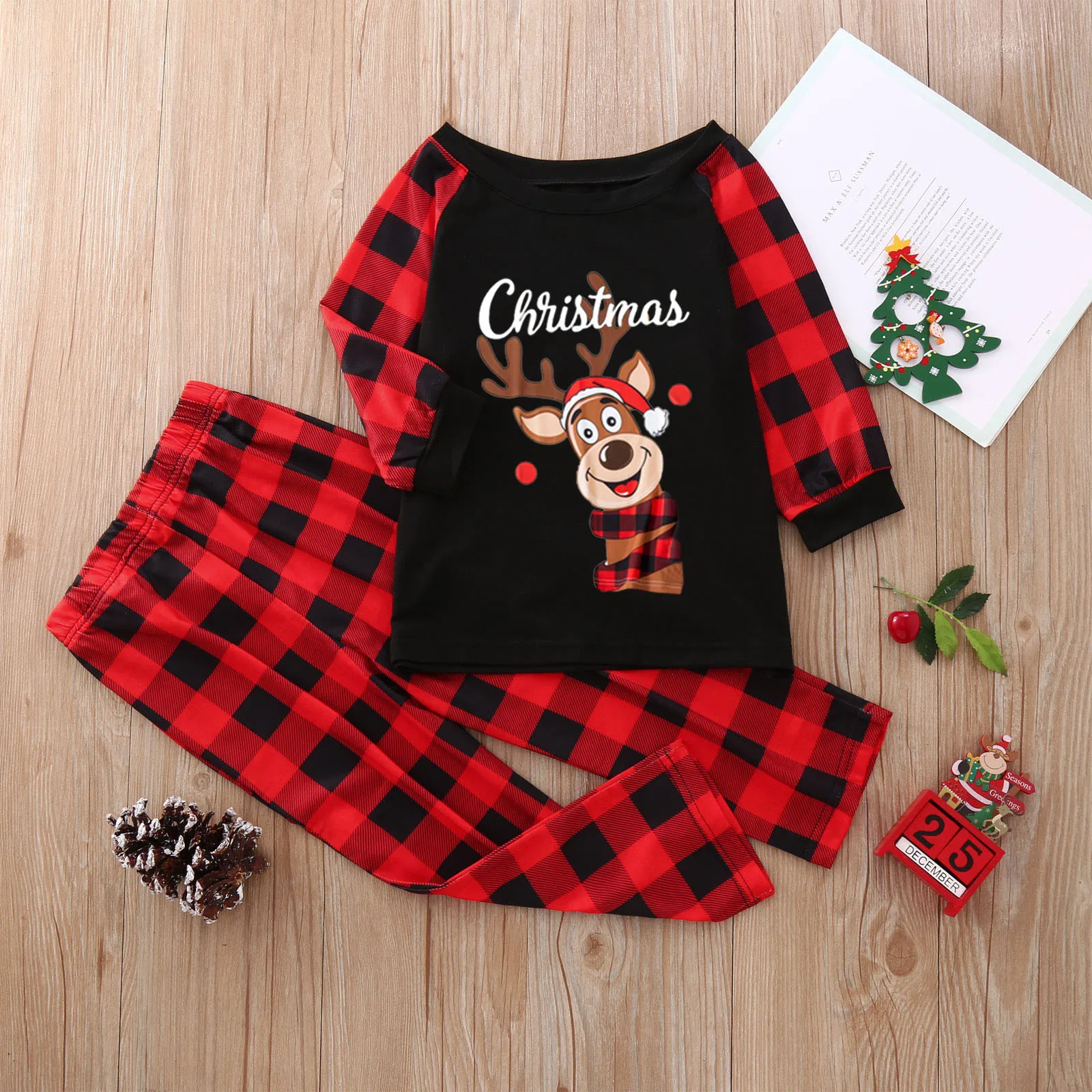 

Parent-Child Kids Outfit Christmas Monkey Print Long-Sleeved Trouser Outfits Family Pajama Sets for Christmas