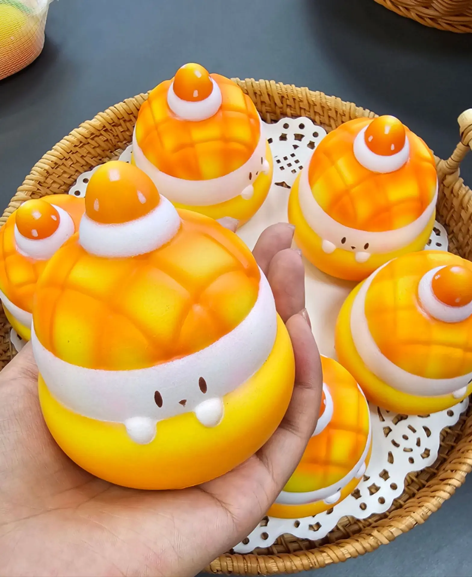 

Медленно восстанавливающие форму имитация еды хлеб сжимаемые Смешные сжимаемые игрушки Симпатичные игрушки