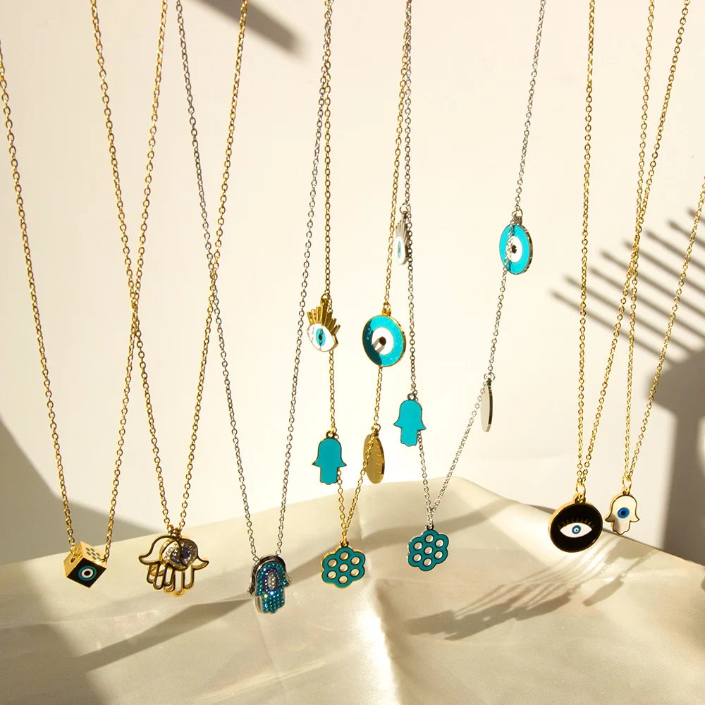 Ожерелье LUXUKISSKIDS Turkish Eyes Hiphop из нержавеющей стали с синими оберегами Злого Глаза, хамсой и рукой Фатимы в стиле эстетической ювелирии.